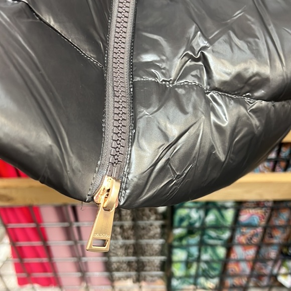 NWT,1 MADISON LUXE Fox-Fur Down Puffer Coat,attached hood removable fur,taupe - Picture 7 of 17